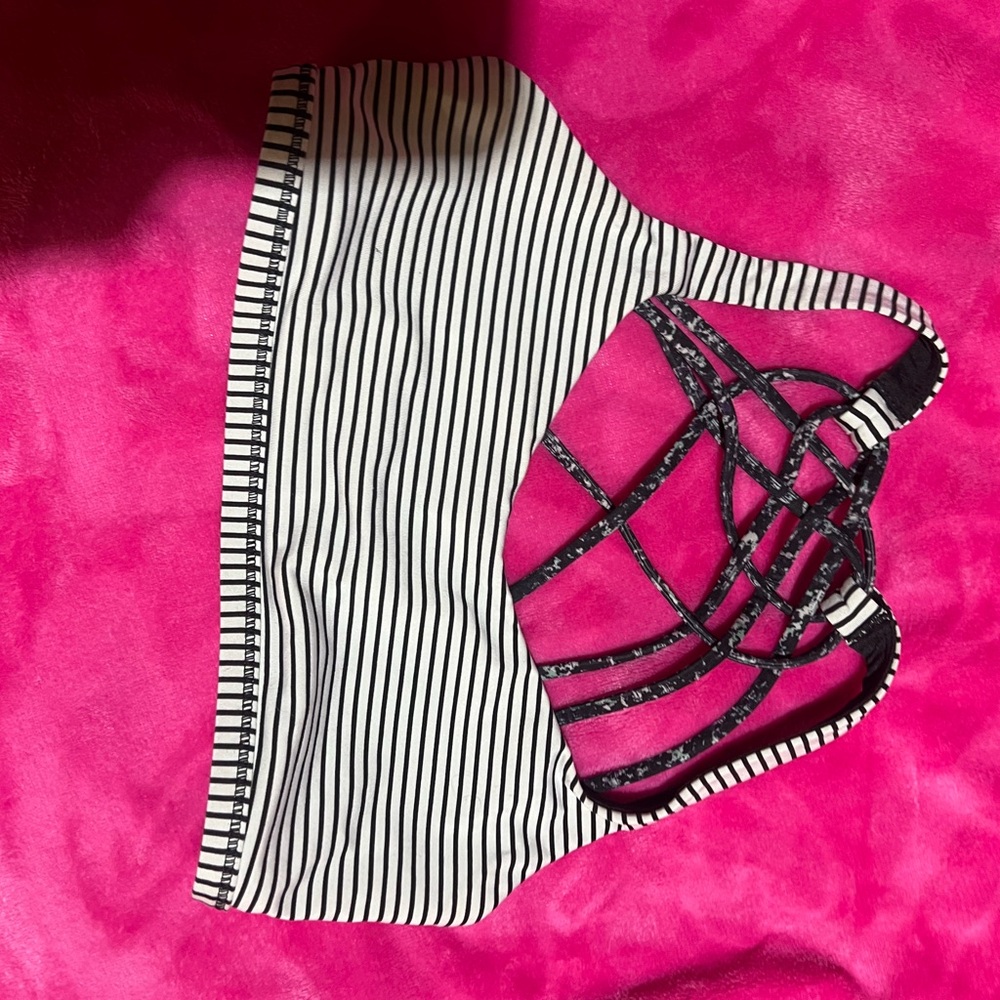 Lululemon Athletica Black and White Striped Sports Bra 4